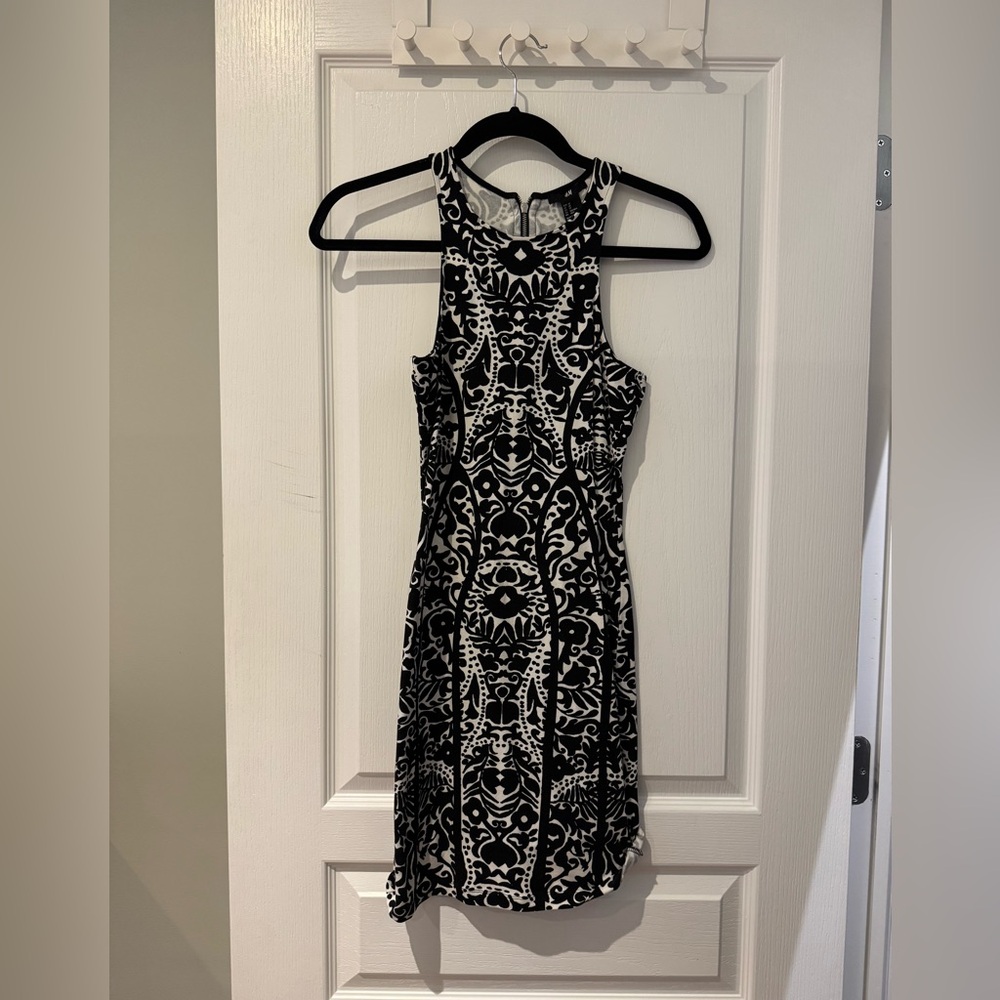 Black and White Patterned Bodycon Dress